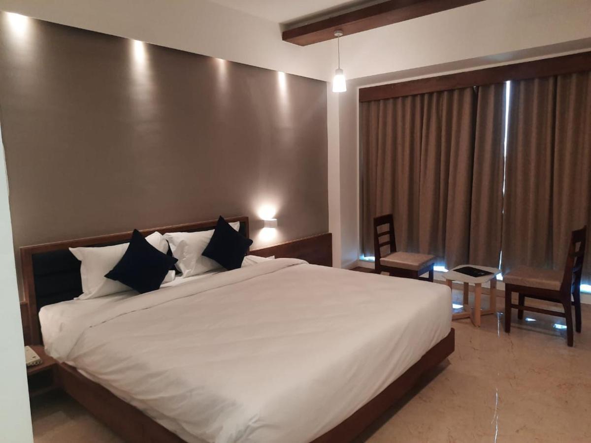 Vits The Somnath Gateway Otel Dış mekan fotoğraf