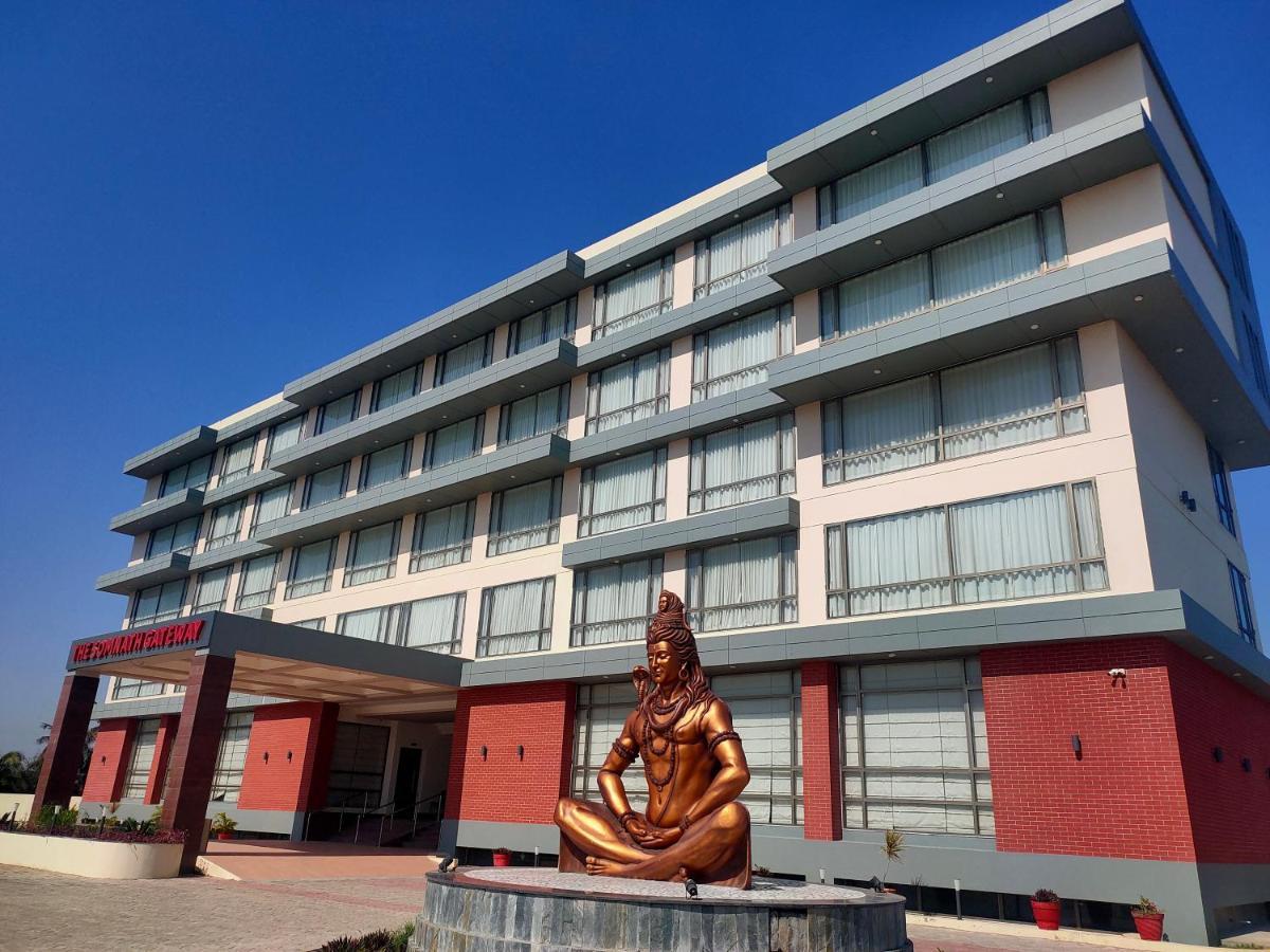 Vits The Somnath Gateway Otel Dış mekan fotoğraf