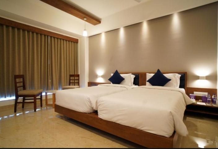 Vits The Somnath Gateway Otel Dış mekan fotoğraf